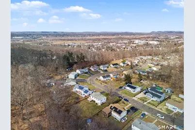 80 Roosevelt St Extension, New Haven, CT 06513 - Photo 30