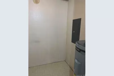 63 Leafwood Lane #258, Groton, CT 06340 - Photo 6