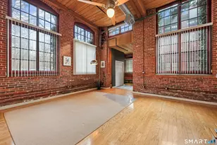 839 Main St, Torrington, CT 06790 - Photo 16