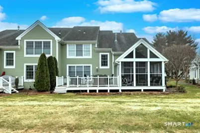 11 Priorwood Gardens #11, Cromwell, CT 06416 - Photo 4