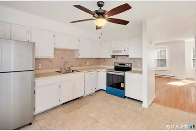 40 Deerwood Lane #9, Waterbury, CT 06704 - Photo 6