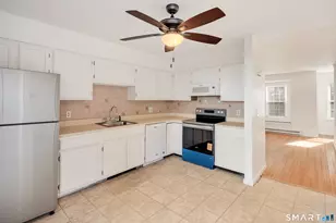 40 Deerwood Ln, Waterbury, CT 06704 - Photo 6