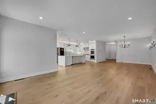 193 Ridgewood Dr, Middlebury, CT 06762 - Photo 10