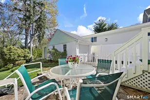 25 Fairland St, Stamford, CT 06905 - Photo 16