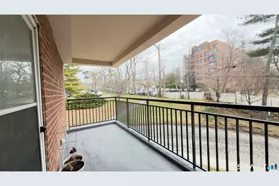 50 Lafayette Place #2H, Greenwich, CT 06830 - Photo 16