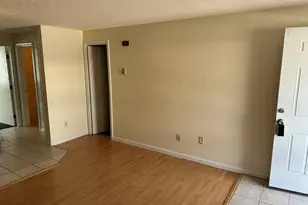 114 Bucks Hl Rd, Waterbury, CT 06704 - Photo 4