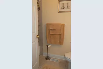 5 Pondview Circle #5, Beacon Falls, CT 06403 - Photo 14