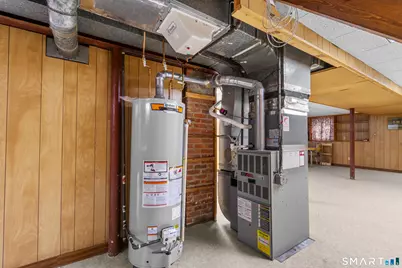 43 Childs Street, New Britain, CT 06051 - Photo 18