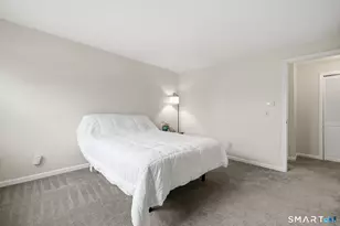 36 Grove St, Manchester, CT 06042 - Photo 12