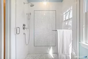 757 Galloping Hill Rd, Fairfield, CT 06824 - Photo 20