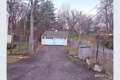 329 Bronson Road, Fairfield, CT 06890 - Photo 22