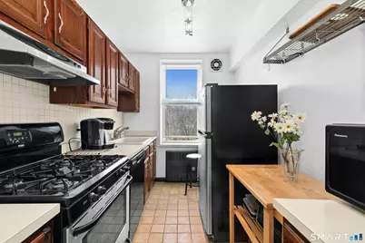 7 4th Street #3C, Stamford, CT 06905 - Photo 6