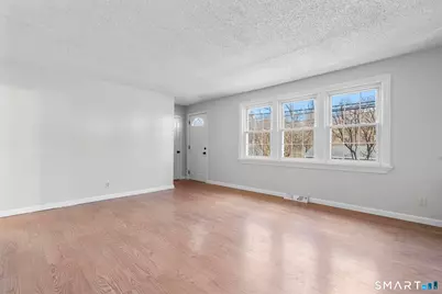 122 Newton Street, Norwich, CT 06360 - Photo 8