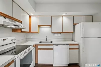 149 Fountain Street #8, New Haven, CT 06515 - Photo 6