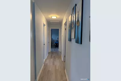 524 Beechmont Avenue, Bridgeport, CT 06606 - Photo 10