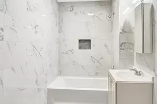 341 Lincoln St, Waterbury, CT 06710 - Photo 12