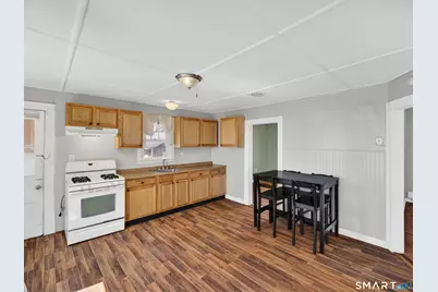 82 North Street, Norwich, CT 06360 - Photo 8