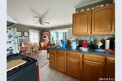 103 Prospect Street, Middletown, CT 06457 - Photo 12