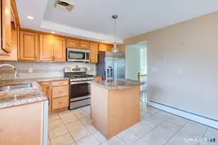 30 Wendy Ln, New Britain, CT 06053 - Photo 12