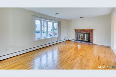 30 Wendy Lane, New Britain, CT 06053 - Photo 4