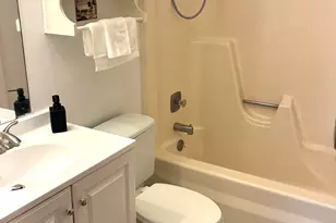 175 Mill Pond Rd, Hamden, CT 06514 - Photo 14