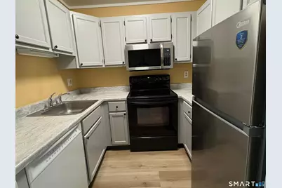 295 Redstone Hill Road #24, Bristol, CT 06010 - Photo 6