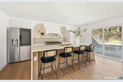 29 Pierce Place, Stamford, CT 06906 - Photo 16