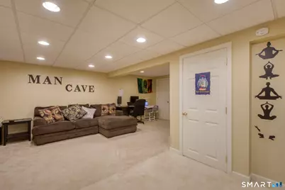 10 Guarino Drive, Middletown, CT 06457 - Photo 28