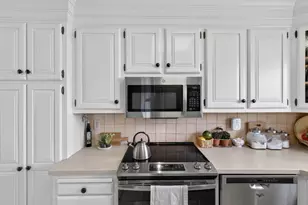 100 Dudley Ave, Old Saybrook, CT 06475 - Photo 18