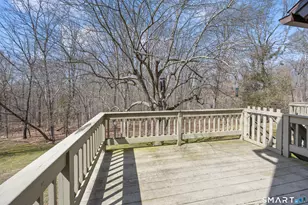 4 Deer Hill Ct, Woodbury, CT 06798 - Photo 4