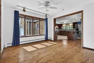 21 Gun Shot Rd, Waterford, CT 06385 - Photo 10