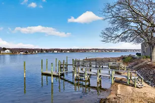 21 Gun Shot Rd, Waterford, CT 06385 - Photo 8