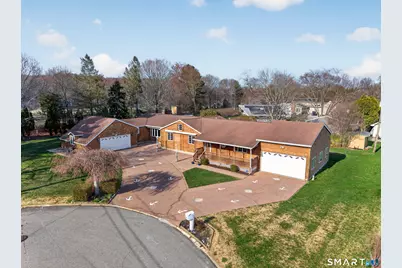 21 Gun Shot Road, Waterford, CT 06385 - Photo 2