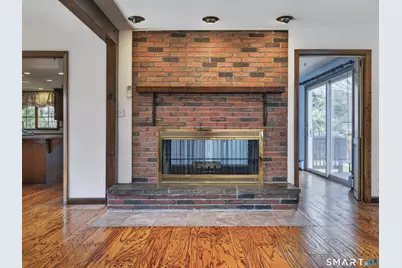 21 Gun Shot Road, Waterford, CT 06385 - Photo 12