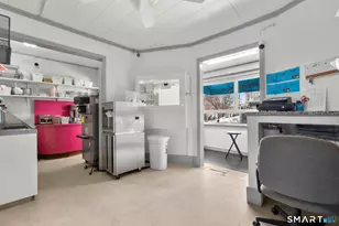 712 Madison Ave, Bridgeport, CT 06606 - Photo 10