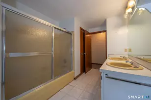 15 Stepping Stone Ln, Madison, CT 06443 - Photo 18