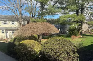 88 E Gate Ln, Hamden, CT 06514 - Photo 26