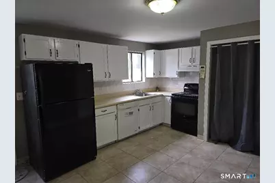 1448 Meriden Road #3, Waterbury, CT 06705 - Photo 4