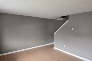 1448 Meriden Rd, Waterbury, CT 06705 - Photo 2