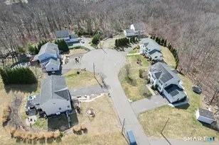 23 Woodberry Ct, Wolcott, CT 06716 - Photo 32