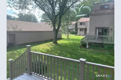 18 Greenbriar Drive #B, Farmington, CT 06032 - Photo 2