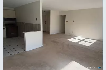 308 Meadowside Road #305, Milford, CT 06460 - Photo 2