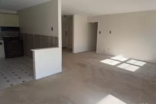 308 Meadowside Rd, Milford, CT 06460 - Photo 2