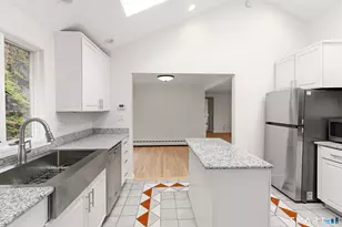 100 Shorefront Park, Norwalk, CT 06854 - Photo 10