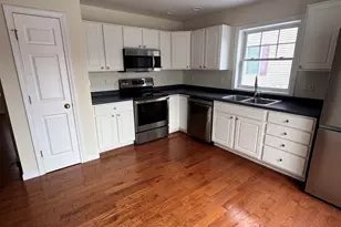 38 Prospect St, Stonington, CT 06379 - Photo 6