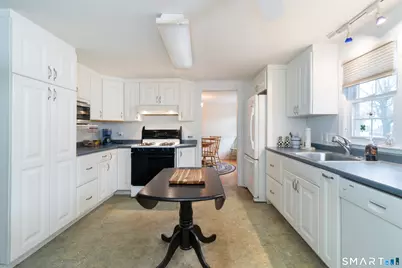 3 Birch Street, Old Saybrook, CT 06475 - Photo 18