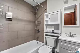 28 Iver Ave, East Haven, CT 06512 - Photo 12