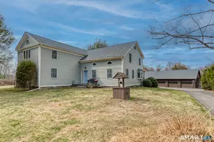 879 Neipsic Rd, Glastonbury, CT 06033 - Photo 1