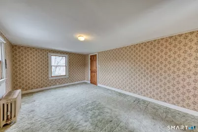 879 Neipsic Road, Glastonbury, CT 06033 - Photo 18