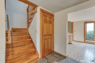 879 Neipsic Rd, Glastonbury, CT 06033 - Photo 6